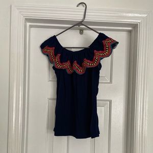 Navy blue girl’s top